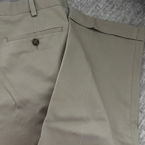 Bundle of 5 dress pants size 34Wx32L, never worn - Picture 8 of 14